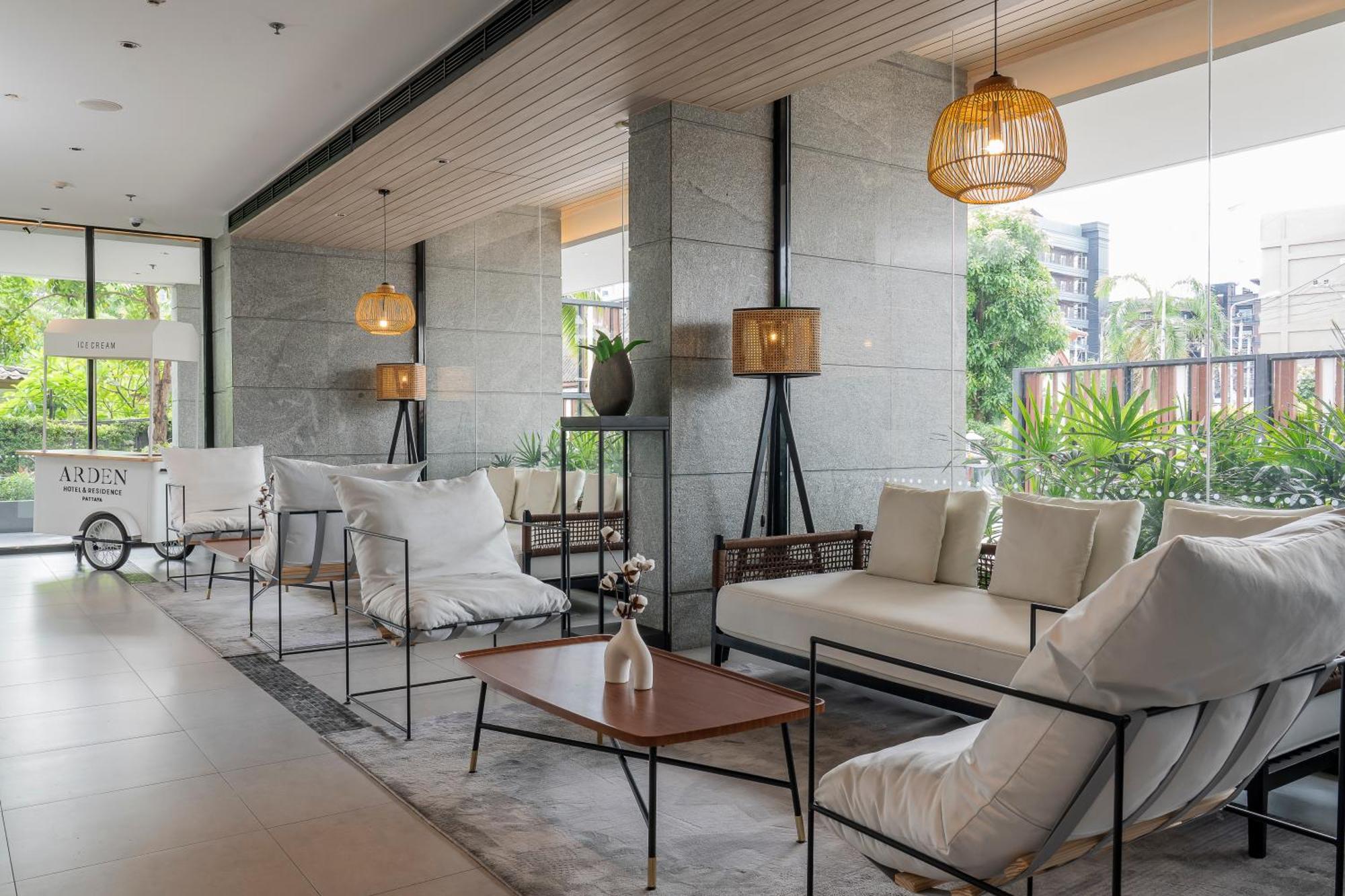 Arden Hotel And Residence By At Mind Chonburi Zewnętrze zdjęcie