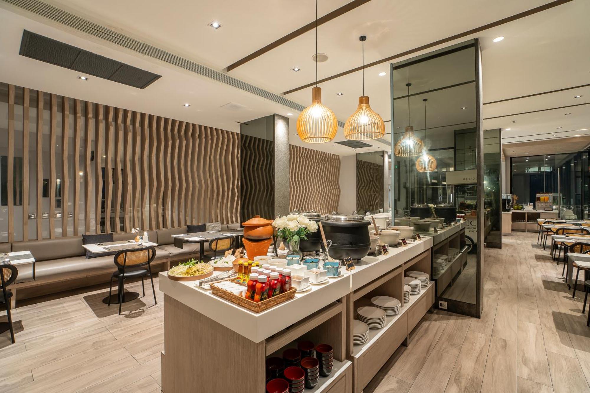 Arden Hotel And Residence By At Mind Chonburi Zewnętrze zdjęcie